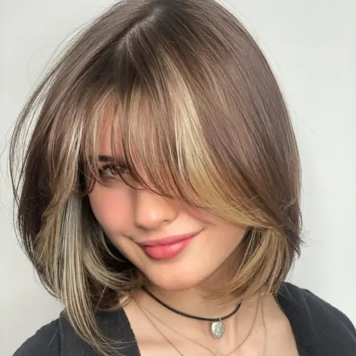 obrazno urocajoc peresasti bob z frufrujem za tanke lase