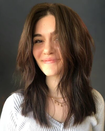 Idealne in zgrešene pričeske za podolgovat obraz 17 ravni slojeviti lasje poldogovat obraz