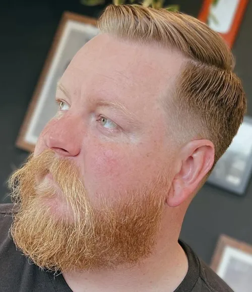 frizura za okrogel obraz strizenje s stranskim lokom