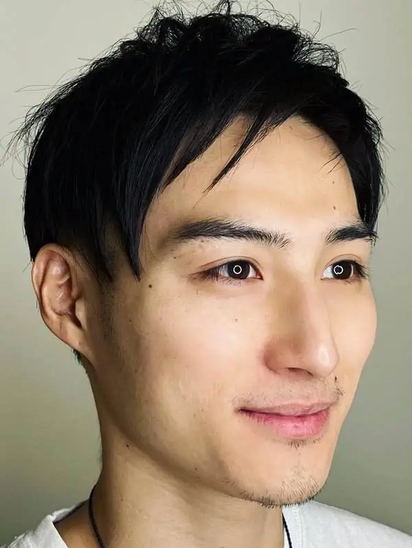 frizura za srcast obraz s frufrujem