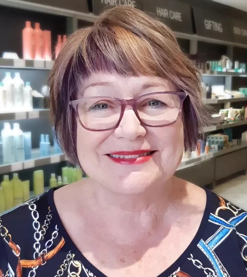 mikro paz s franjico za starejse