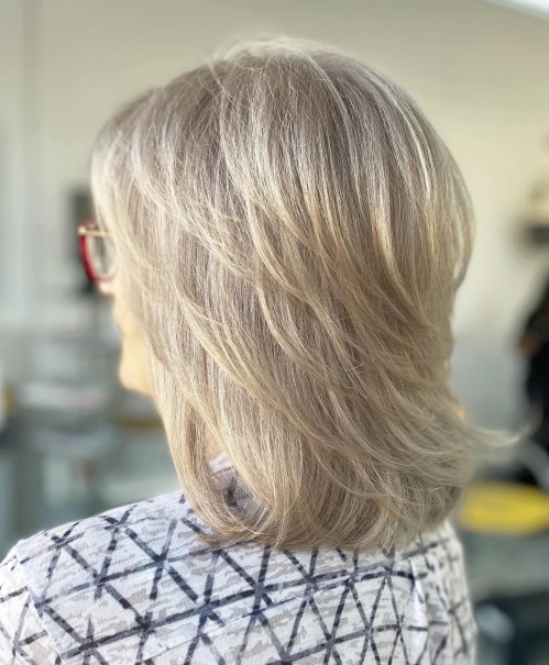 pernata siva midi priceska