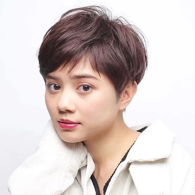 Frizure za punce 28 roza rjav pixie bob
