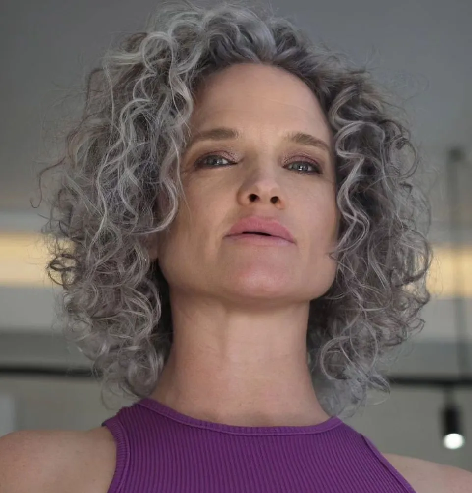 siv kodrast paz za starejse